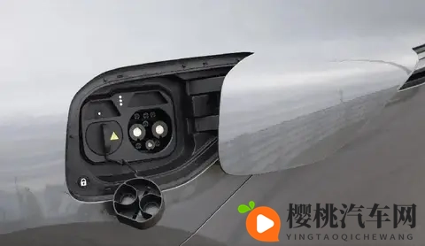 续航1270km+四激光雷达!阿维塔12四激光版实力不俗,值得一看-1