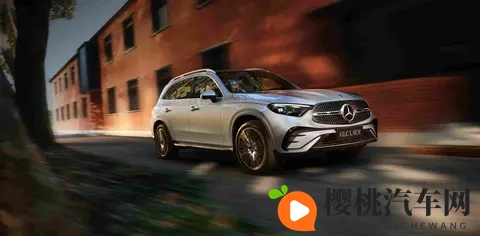 奔驰GLC降价了,宝马奥迪慌不慌?豪华车也卷起来了-2