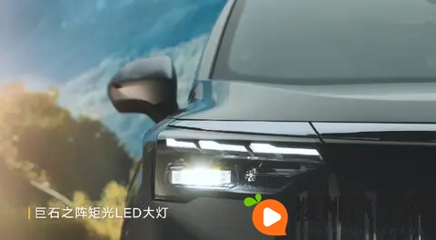 广州车展凯迪拉克展台,化身“热血赛道派对”!-1