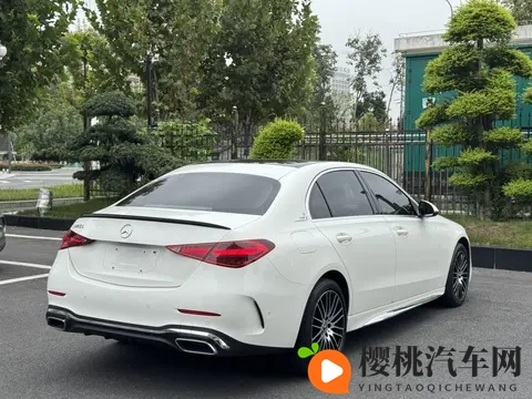 2023款奔驰C级，准新一手车，35万公里值多少？-1