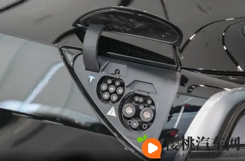 售价2885万元,特斯拉Model Y长续航后驱版上市,续航821公里-1