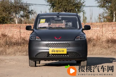 新车  售778万元起，五菱宏光增程版新车型上市，纯电续航150公里-3