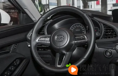 预算13万选家用SUV,零跑C10和银河E5,选谁更值?-1