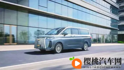 国产又一款中大型MPV,1268万起,车长超53米,续航超1420km!-3