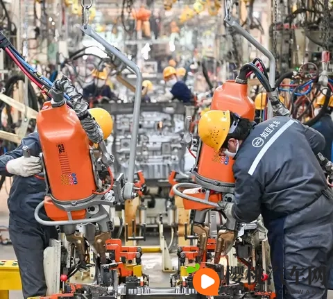 二汽总工程师谈苏联援助给中国的汽车厂:全是美国30年代落后技术-1