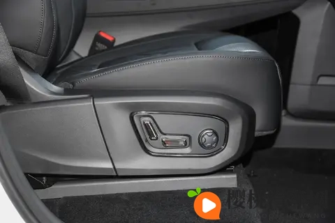 它为何受明星喜爱？沉浸式体验极氪009，它如何适配多元出行场景-2