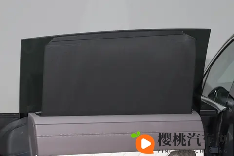 蔚来ET9深度试驾：打破行政车只适合坐不适合开的老印象-1