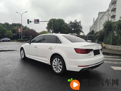 12万多入手豪华座驾，20款一手奥迪A4L代步通勤优选-3