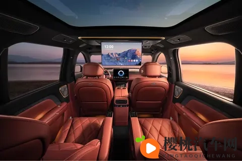 岚图泰山首批展车陆续到店 11月18日正式上市-3