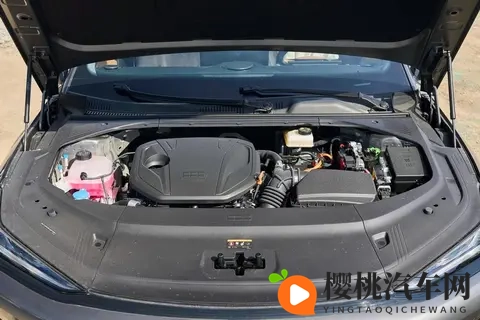 预算10万左右该买啥车?这3款值得一看,颜值高也省油-2