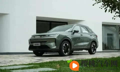 燃油党狂喜!又一波换代燃油车要上市,空间、智能、动力都很强?-2