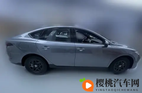 娜美被  黄漫扒衣服：《娜美角色被恶搞，黄色漫画内容引发争议》-2