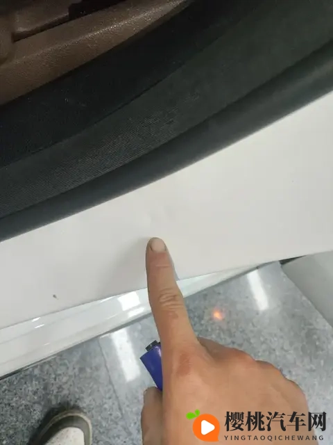 236万！20款奔驰E300L，优雅依旧，商务人士之选？-3