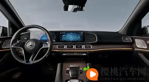 2026款奔驰GLS上市!106万起直降25万,配置反向升级?-3