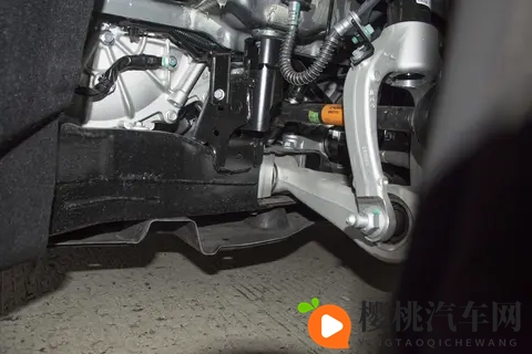 星纪元ET：增程_纯电可选，增程续航超1600km，标配猎鹰辅助驾驶-3