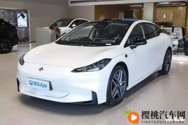 40岁阿姨荒野大镖客最新上映：新能源汽车+自动驾驶，汽车界新突破！-1