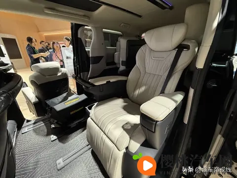 速度与激情HR真人版：全球超跑盛宴：真人秀挑战极限速度-1