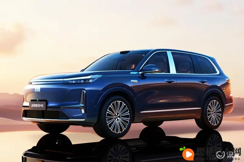 夫妻三人行老婆的心路历程:汽车出行选车攻略,打造温馨家庭旅行-1