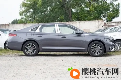 8155 芯片、家用空间,这台车能成为长线选手吗?-1