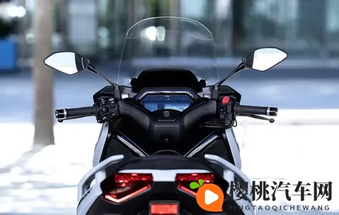 本田“佛沙”和雅马哈“X妹”迎来2026款，250版本很不错！-2