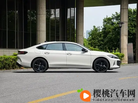 抚顺心动神车 凌渡L和思域对比测评-2