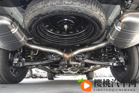 捷途X70L对比瑞虎8 PRO,核心技术同源,家用选择哪台更合适?-3