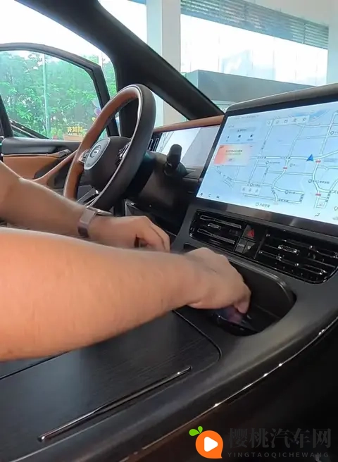 向往M8宗师MPV的极致体验就是移动式按摩理疗-2