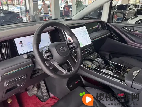 35万公里，20万出头拿下准新一手传祺M8，家用商务都合适？-2