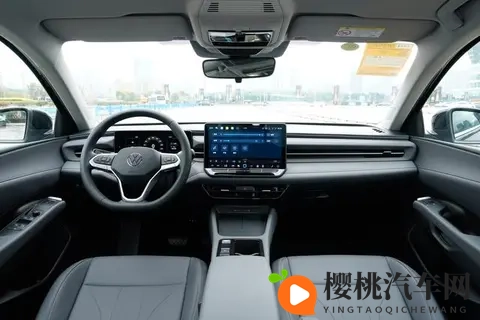 新车双前脸_两种动力_竞争日产轩逸，大众朗逸Pro11月17日上市-1