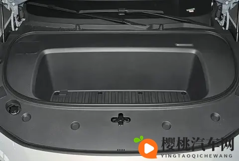 深蓝L06售价悬念揭晓！11月18日上市或将带来价格惊喜-3