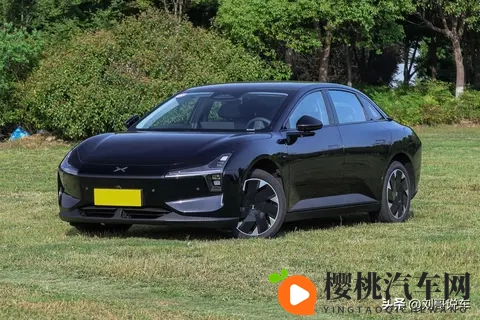 色久综合：新能源汽车崛起，燃油车依旧火爆，智能驾驶成趋势-3