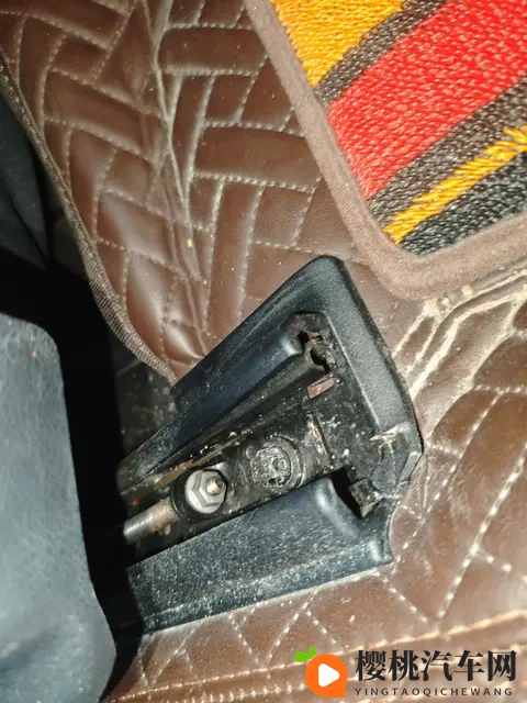 明里つ被邻居侵犯 在线观看：新能源汽车设计独特，性能卓越，引领行业潮流-2