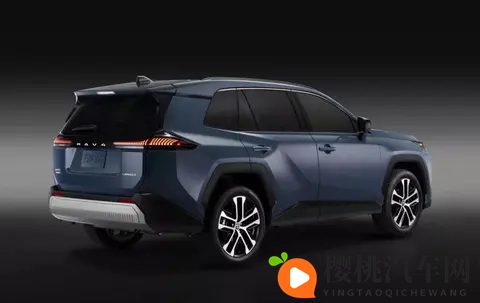 丰田RAV4迎来重大升级！三个版本共7款车，内饰与红杉同步-3
