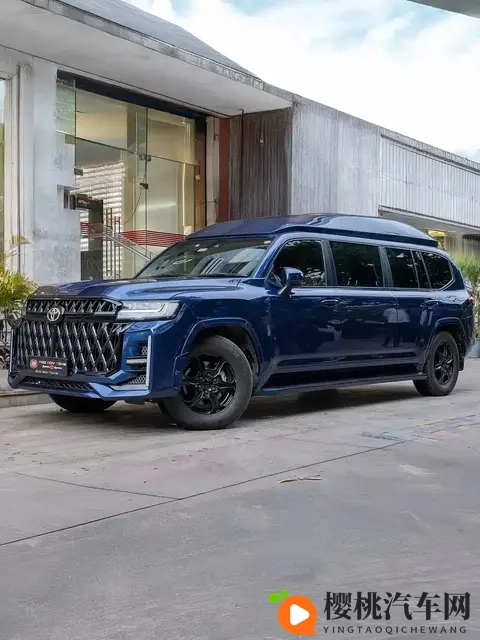 7门8座+航空座椅！兰德酷路泽加长版，百万硬派SUV新王？-1