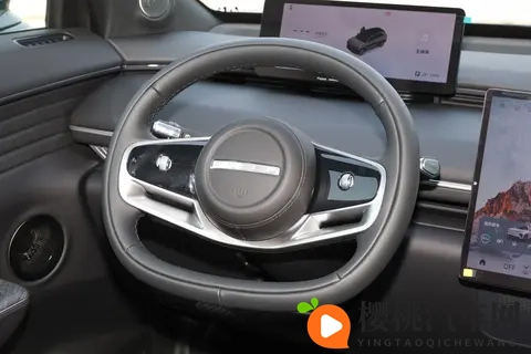 限时置换补贴1万,配雪豹四驱+飞鱼底盘20,2025款星纪元ET香吗?-2