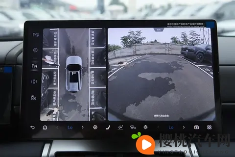 方盒子气场太吸睛!方程豹钛 7,停车总被问 “得二十多万吧”-3