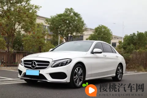 11万多拿下白色奔驰C级，家用代步有面儿-2