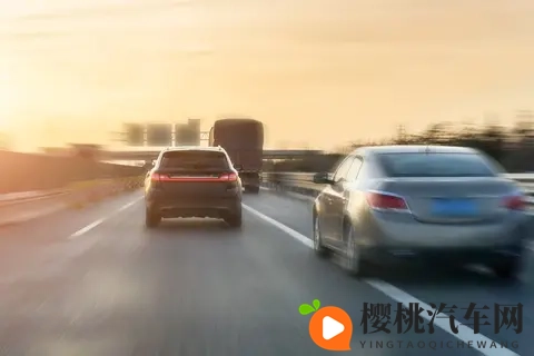 高速开多少速度最省油？牢记这个“黄金”转速区间，省油又实用！-3