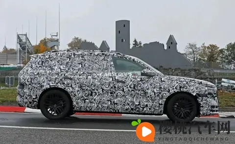 迈巴赫GLS的竞品,奥迪Q9霍希版谍照!品牌新旗舰SUV,真男人开V8-2