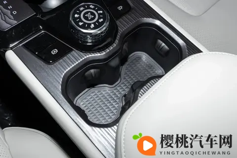 15T配四驱,纯电续航147km,这款电混方盒子捷途山海T1值得一看-3