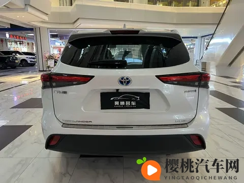 20万出头拿下丰田汉兰达，奶爸家用准新车？-3