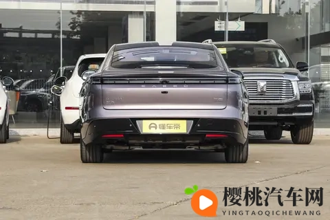11月买轿车又有好选择!轴距3米,续航超770km,价格很香!-2