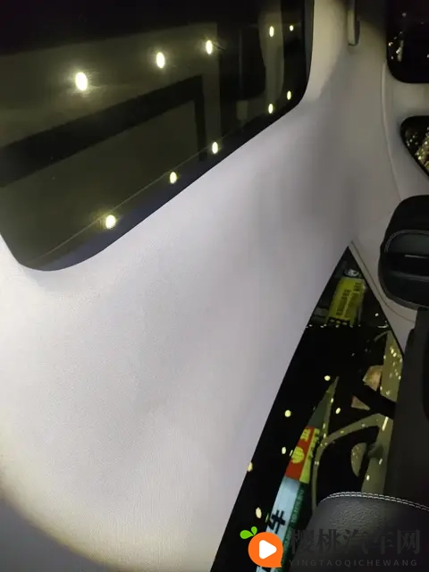 新款起亚狮铂拓界到达广州车展展馆，采用最新家族语言-1