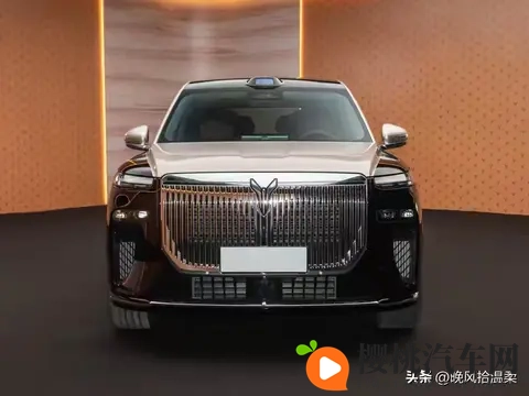 续航1400公里,后轮能转向这台国产旗舰SUV,让百万级豪车不香了-1