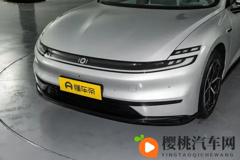 长安又一新车即将上市，预售1199万起，这回真要卷疯了？-1