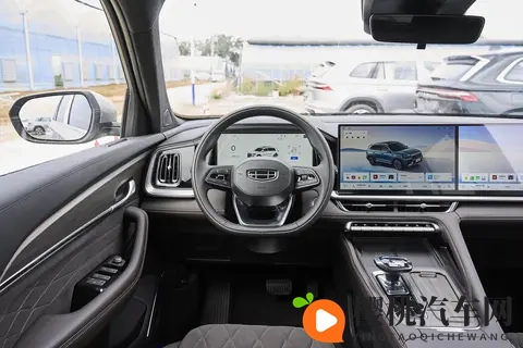 燃油SUV真的不行了?吉利星越L用销量证明自己,实力不容小觑-3