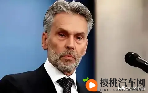 记者质问荷兰首相：你认为荷兰这做法蠢不蠢？他的回应绝了-2