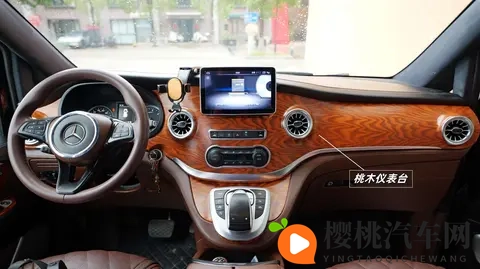 20多万拿下二手奔驰威霆,宜商宜家,性价比之选?-1