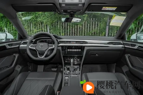 2026款大众CC家族新车上市：稳中求变，情怀依旧-3