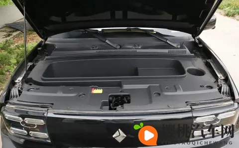 宝骏悦也两周年版11月7日上市! 8万纯电小车还能再香一点-1